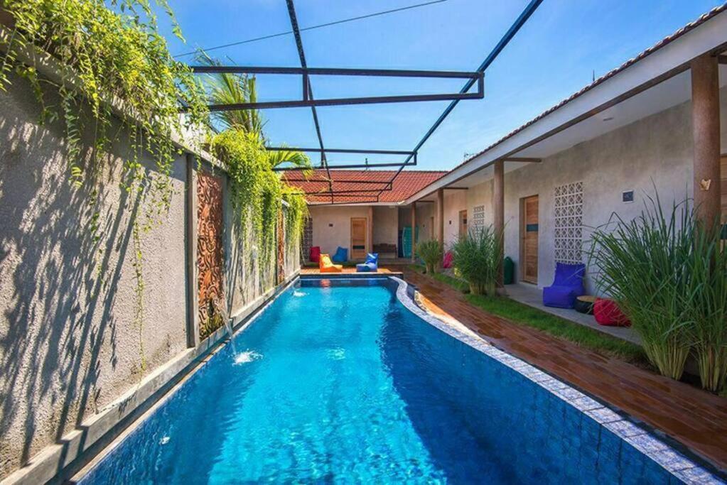 Surfer Garden Apartment Sanur  Exterior photo